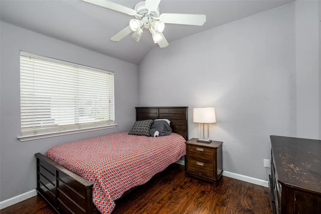 1523 Outerbridge Drive