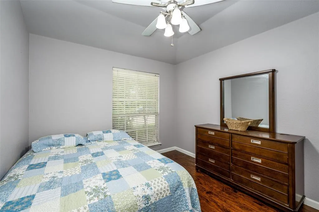 1523 Outerbridge Drive