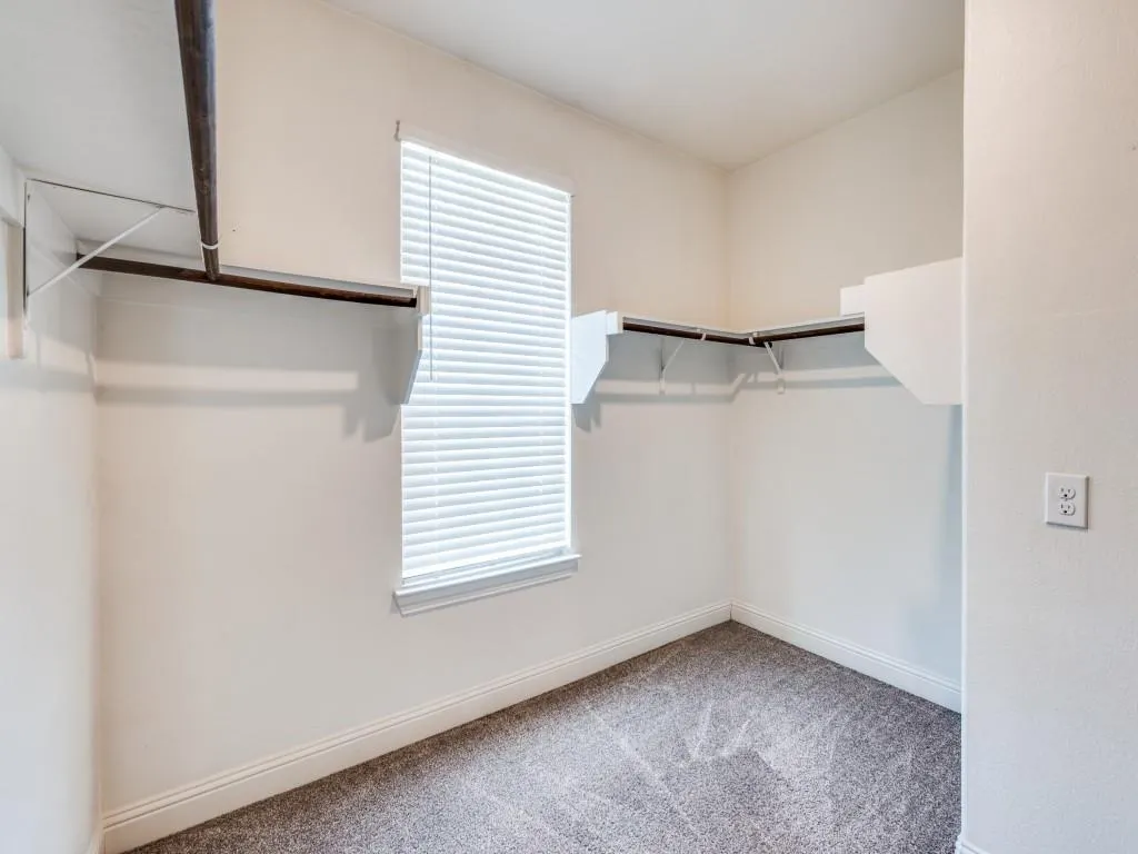 7105 Wildflower Way