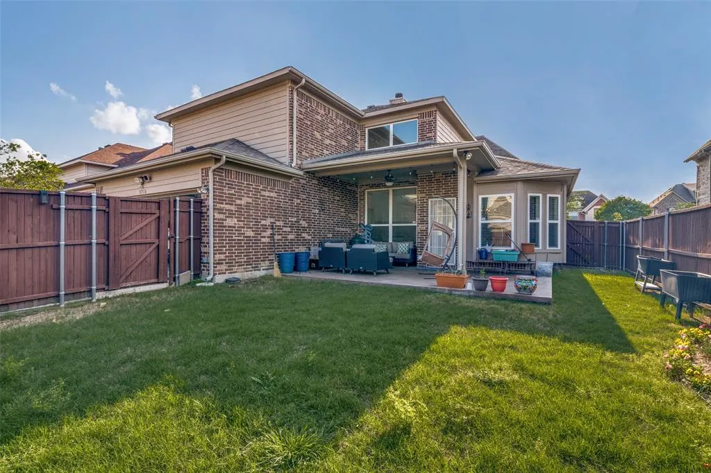 5716 Broadgreen Road