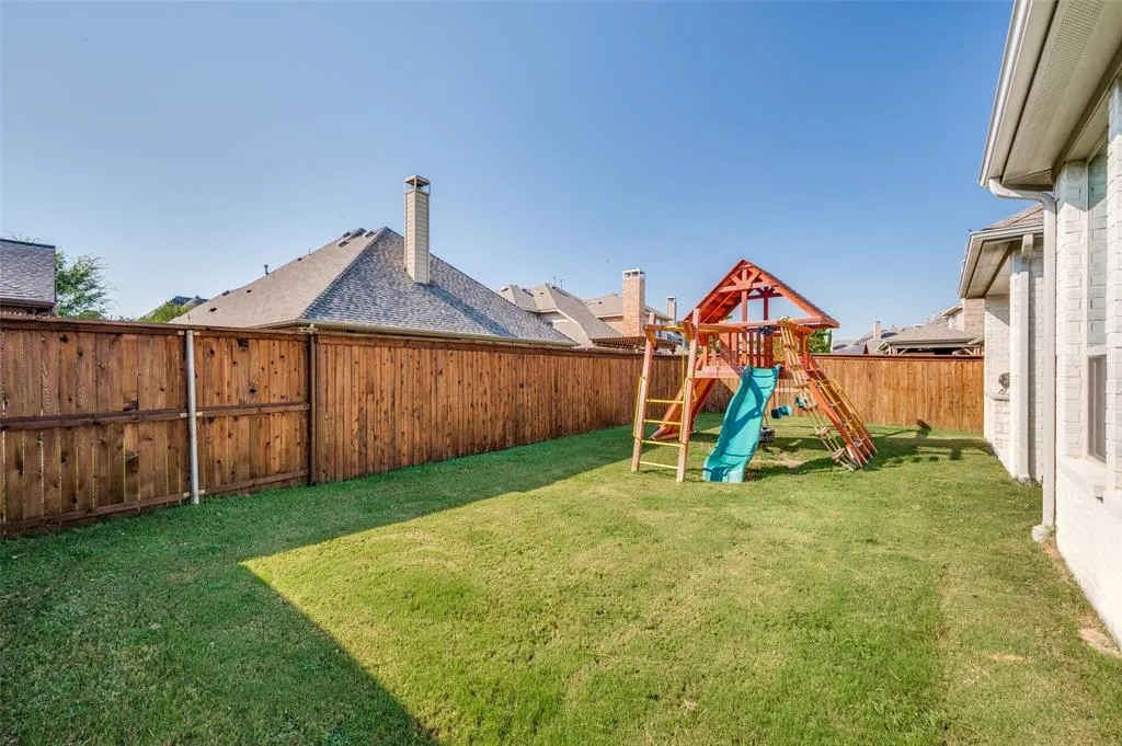 3722 Wagon Wheel Way