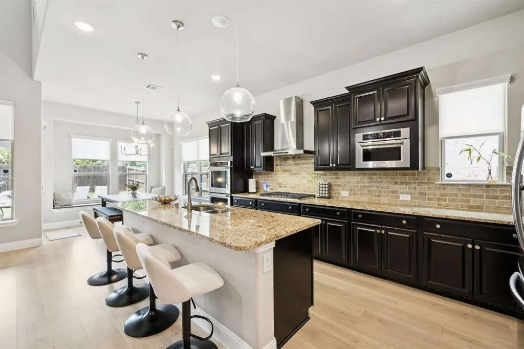 5300 Tuscarora Trail