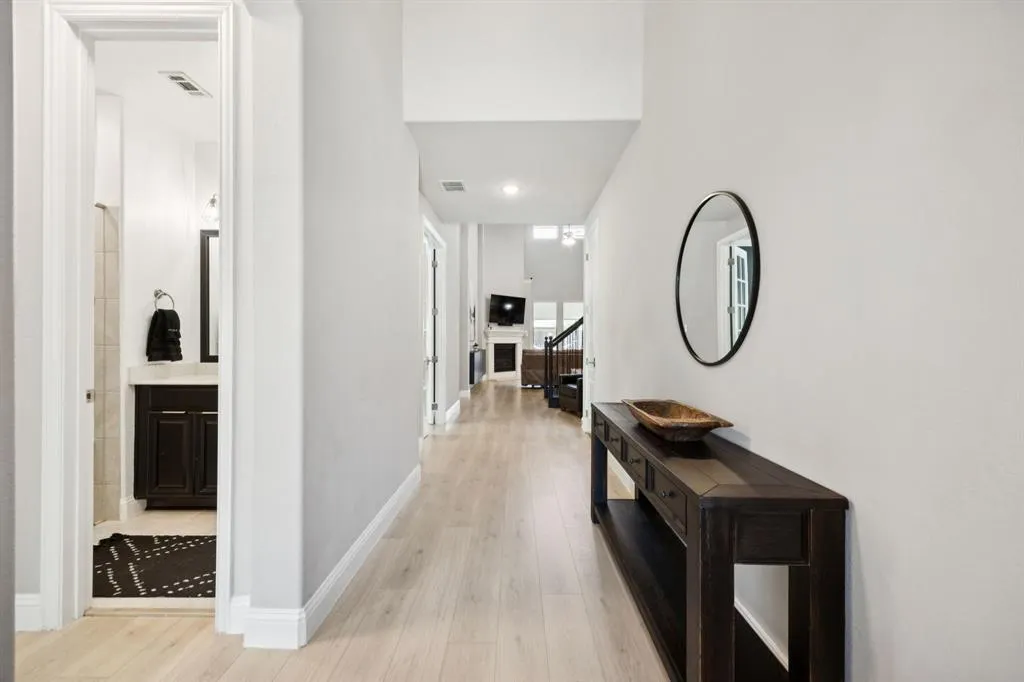 5300 Tuscarora Trail