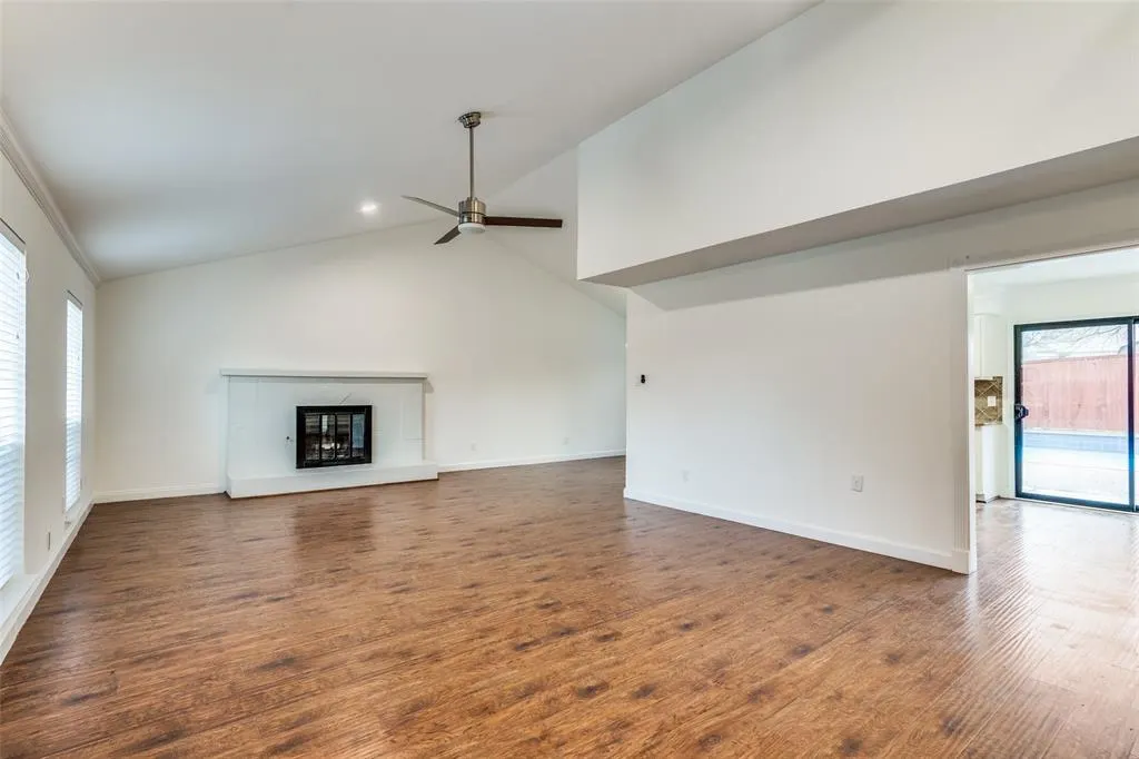 3924 Coronado Drive