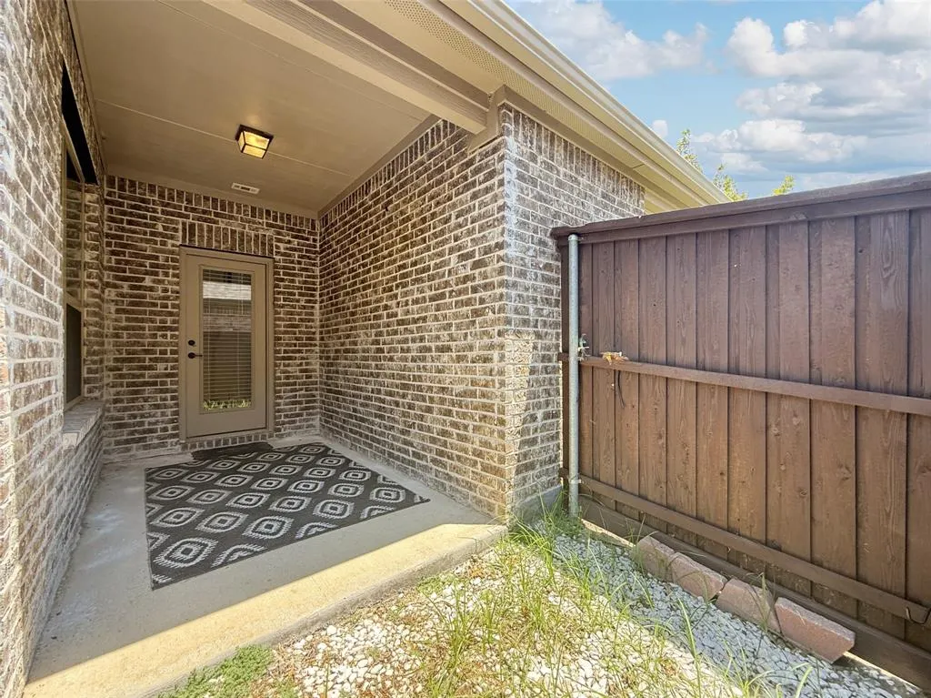 2064 Barx Drive
