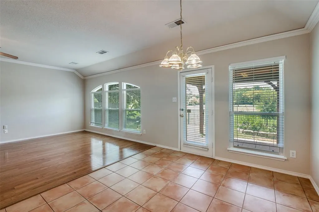1012 Inland Lane