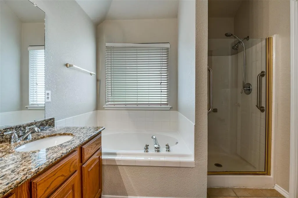 1012 Inland Lane