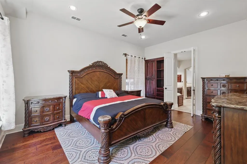 1525 Snowberry Drive