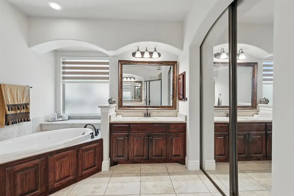 1525 Snowberry Drive