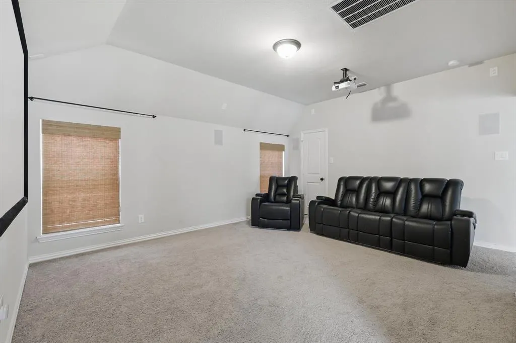 1525 Snowberry Drive