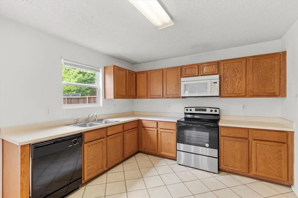 3316 Westview Drive