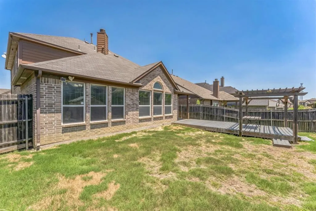2436 Kingsgate