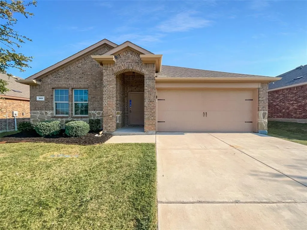 905 English Drive