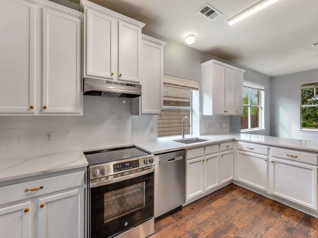 1253 Sandpiper Drive