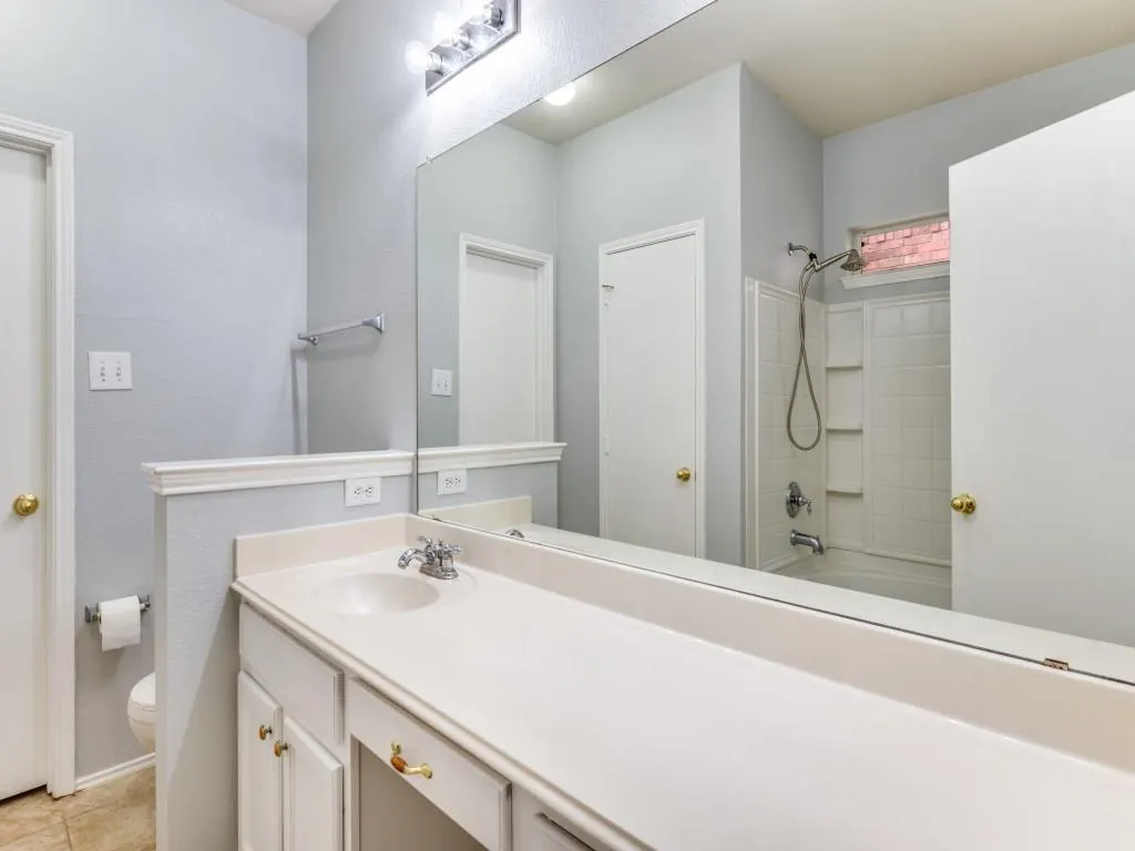 1253 Sandpiper Drive