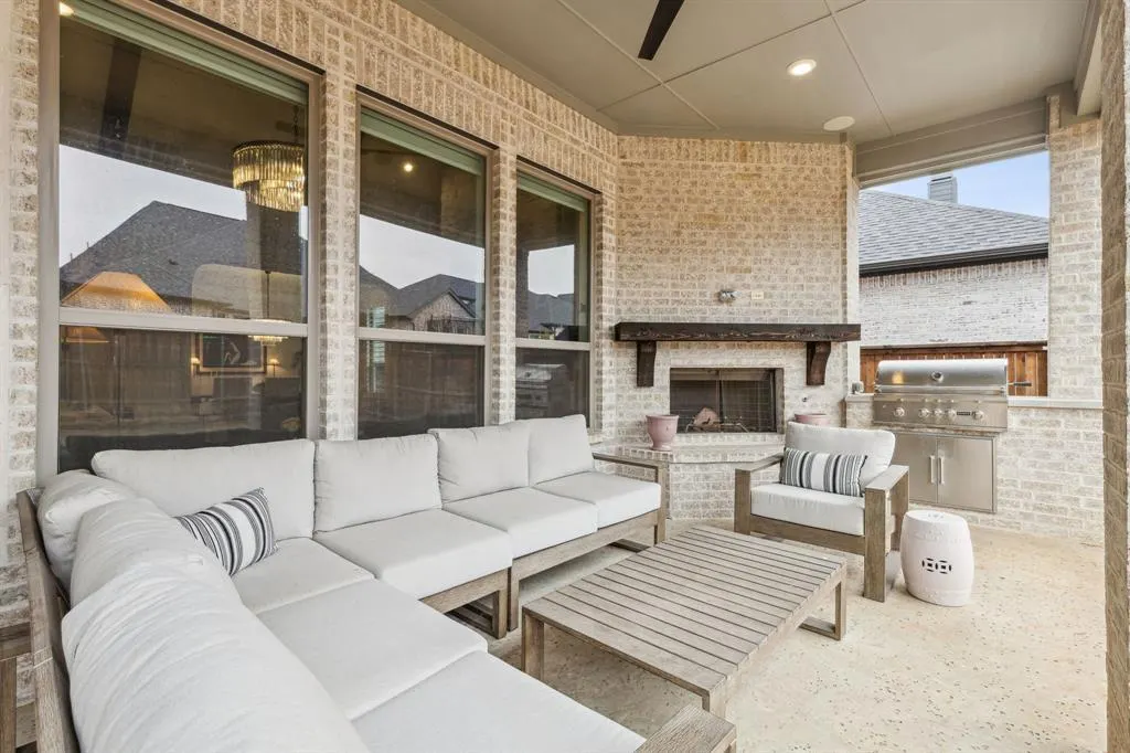 3358 Fuller Drive