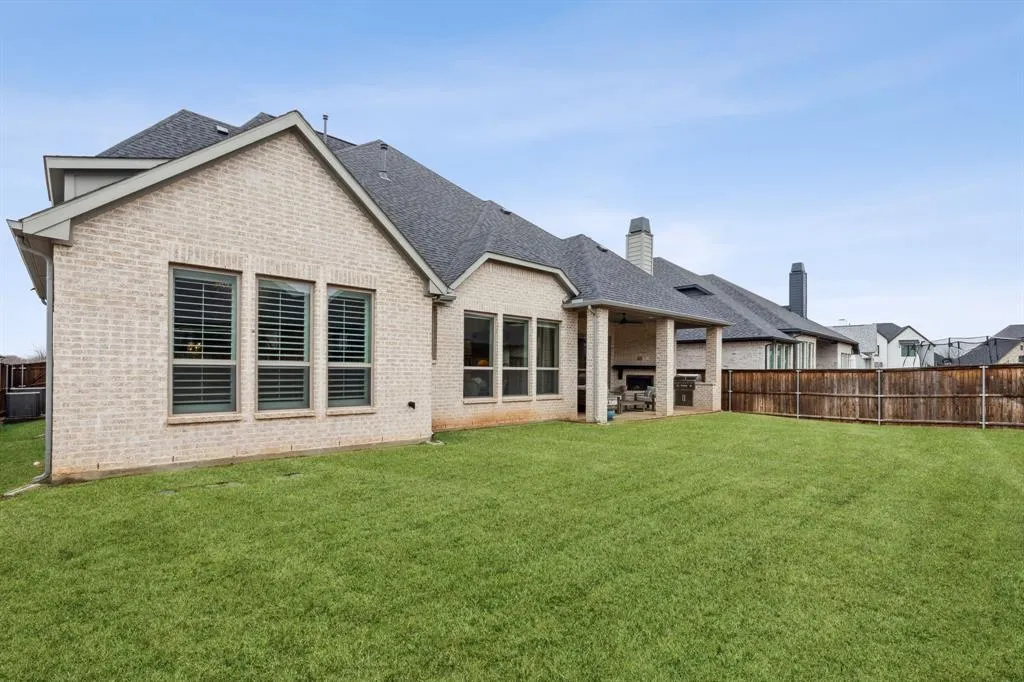 3358 Fuller Drive