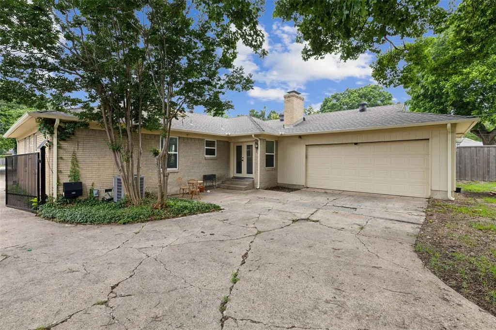8628 San Souci Drive