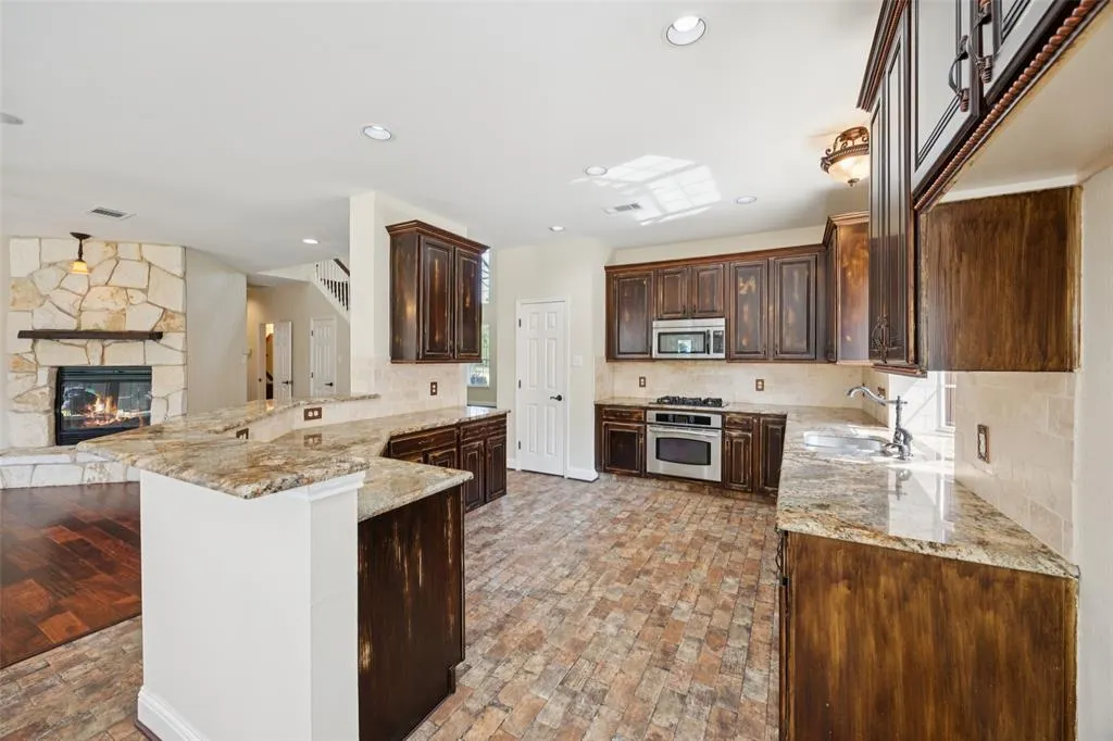 10809 Blue Bay Drive