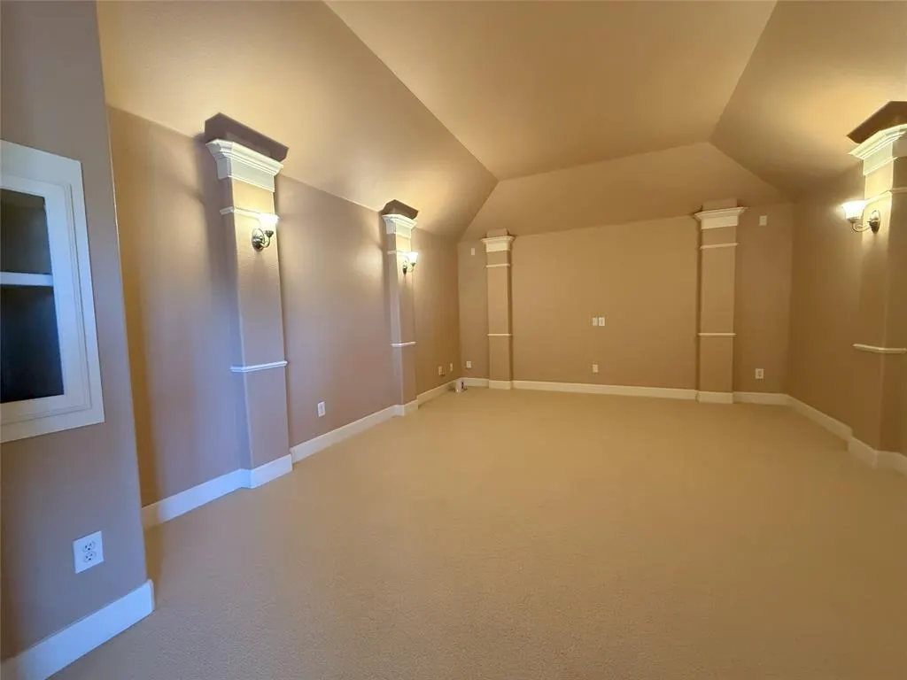 15026 Blakehill Drive