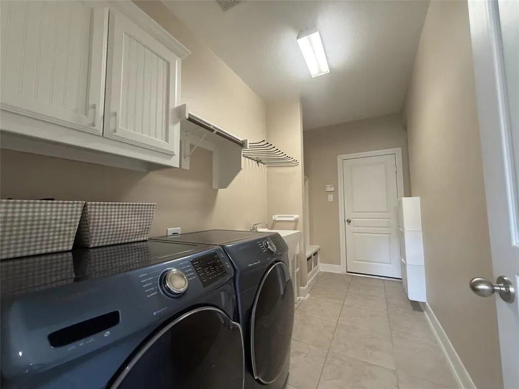 15026 Blakehill Drive