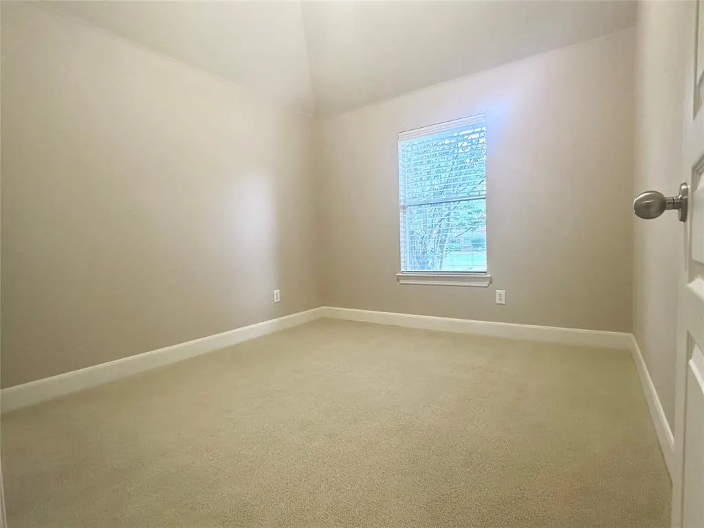 15026 Blakehill Drive