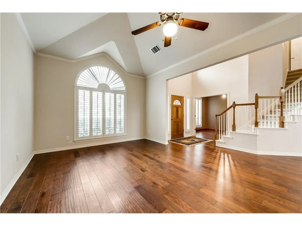 2621 Pine Springs Drive
