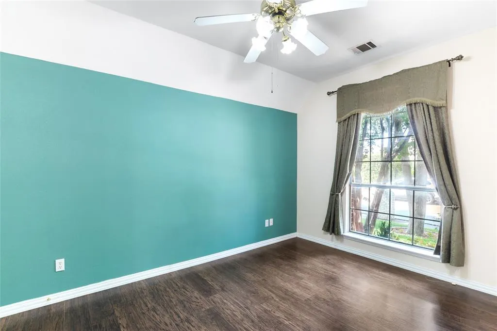 3136 Kettle River Court