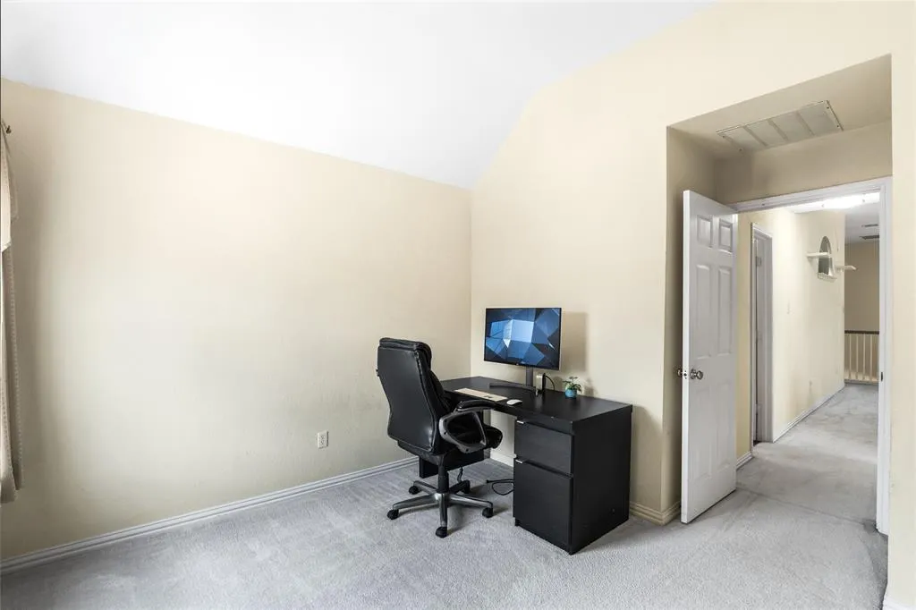 3136 Kettle River Court