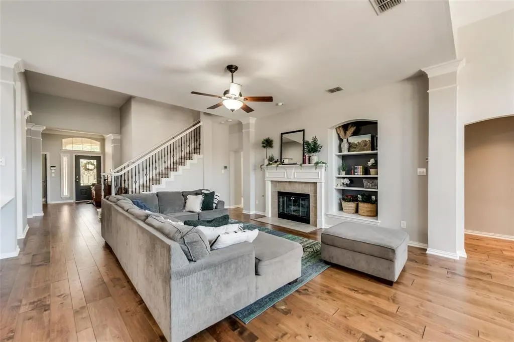 2338 Angel Falls Drive