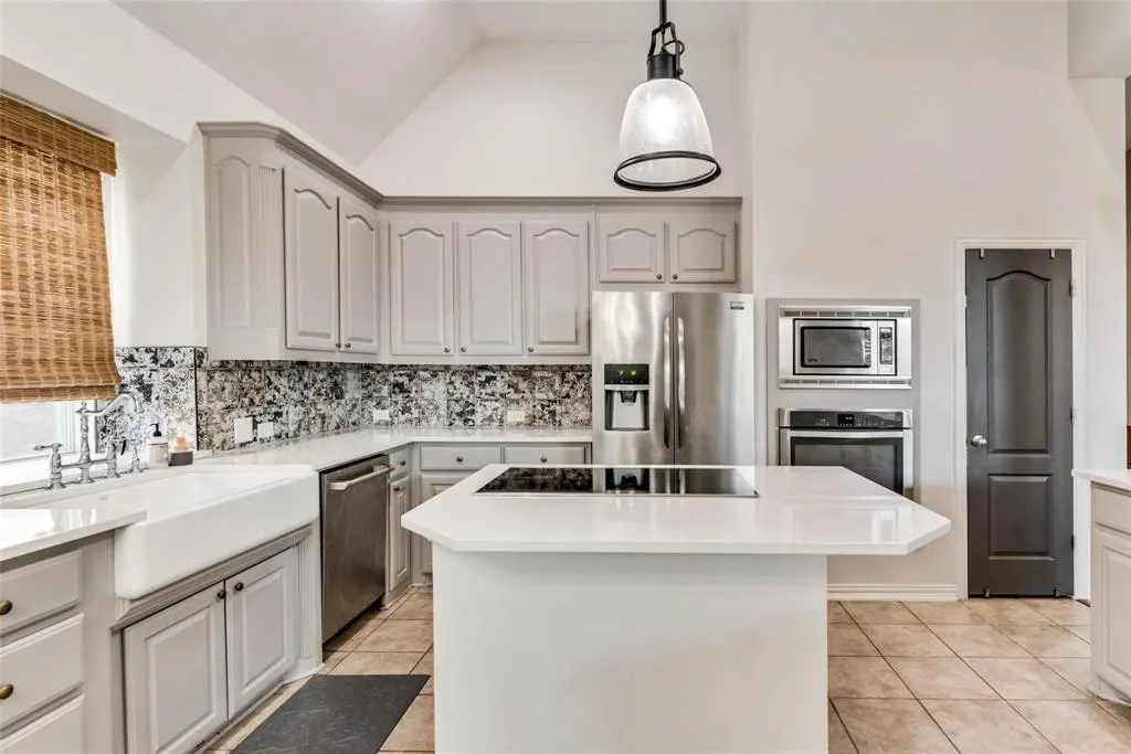2338 Angel Falls Drive