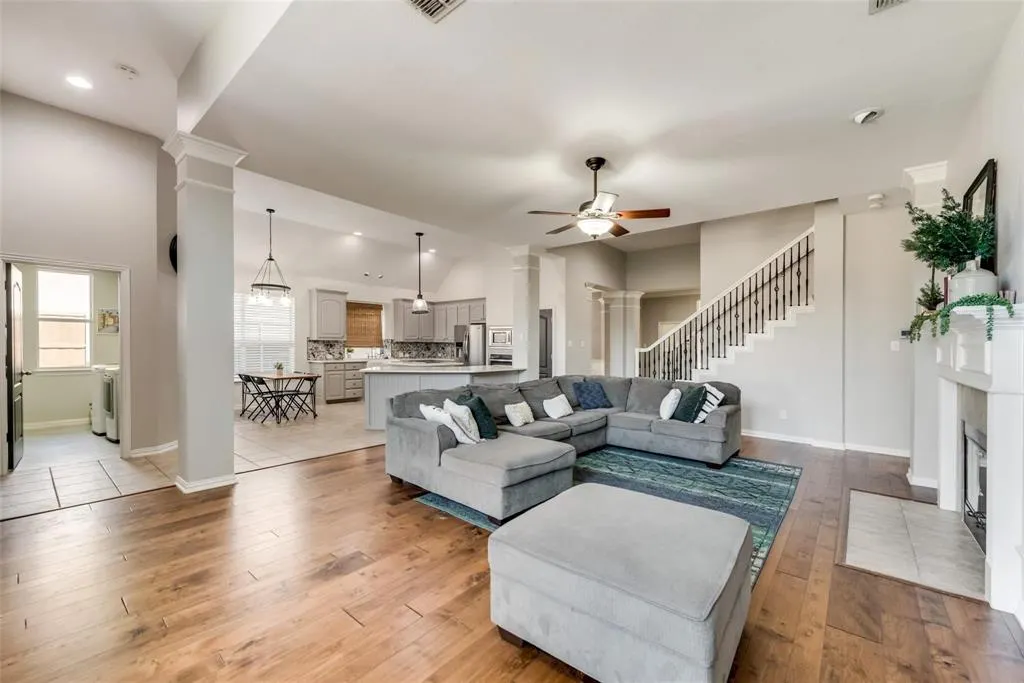 2338 Angel Falls Drive