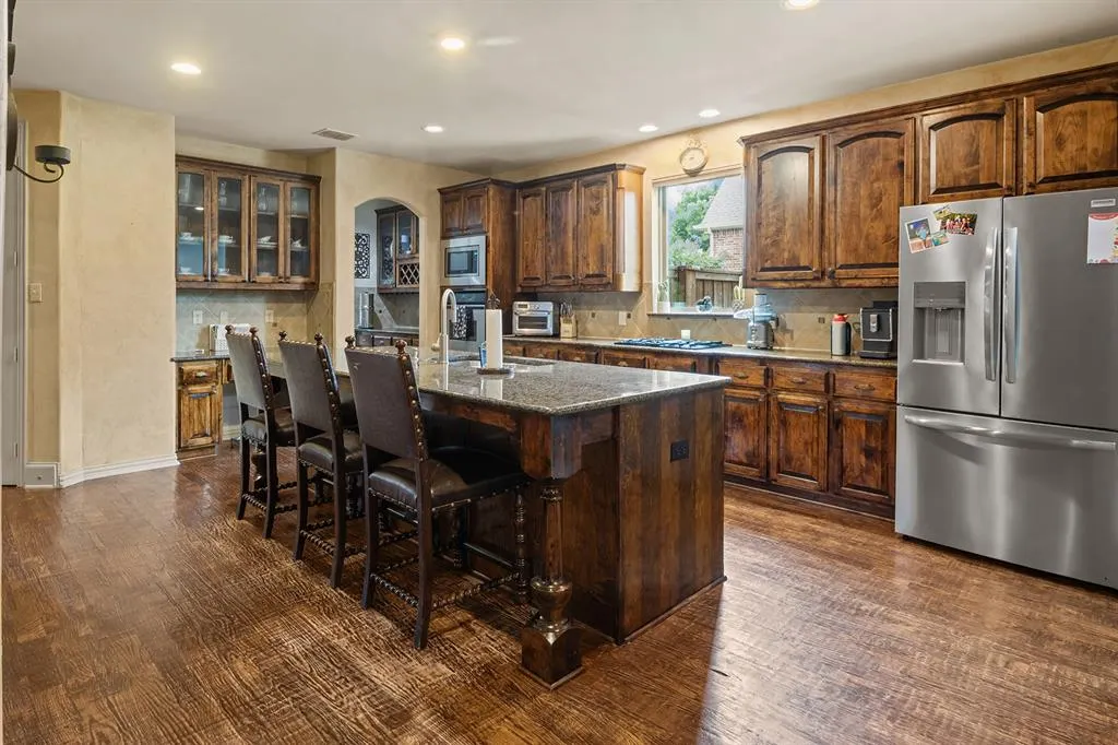 5318 Shoshone Drive