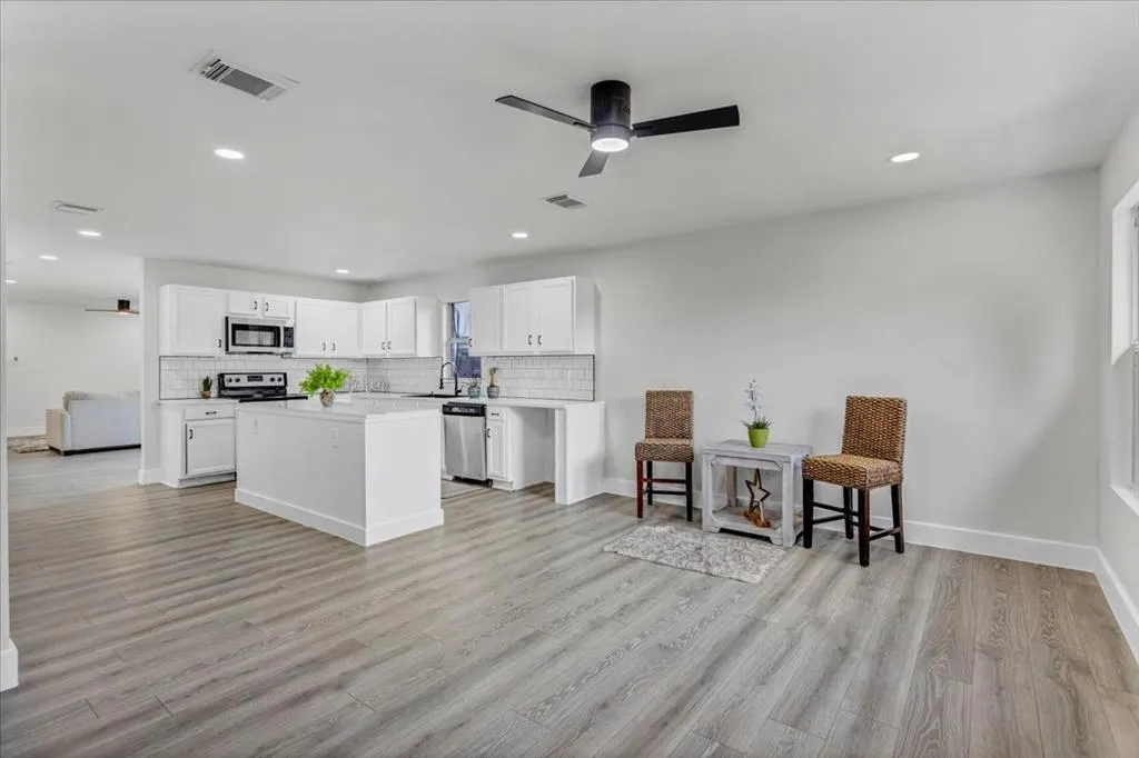2225 Birch Drive