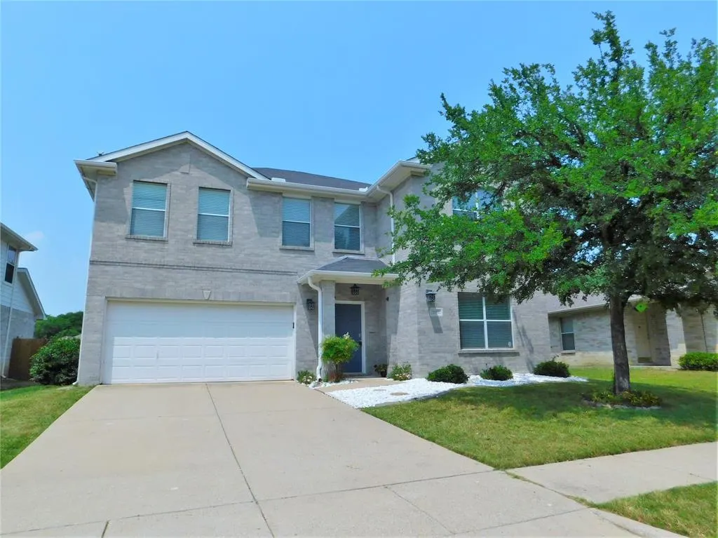 1107 Mockingbird Drive