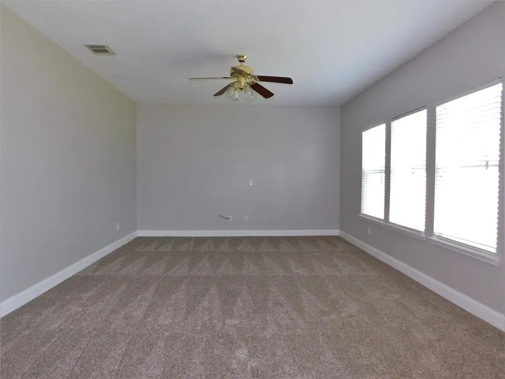 1107 Mockingbird Drive