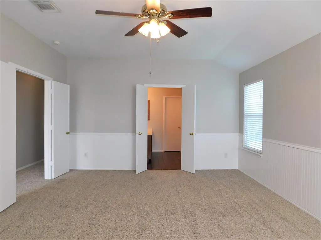 1107 Mockingbird Drive