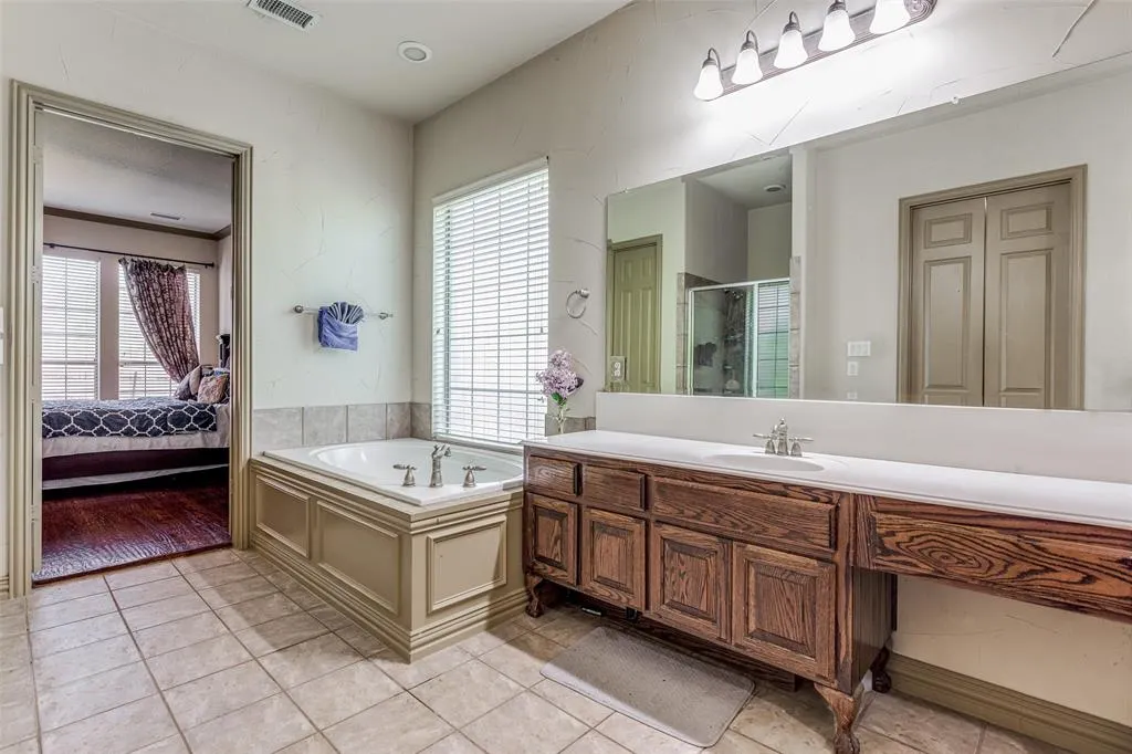 2245 Homestead Lane