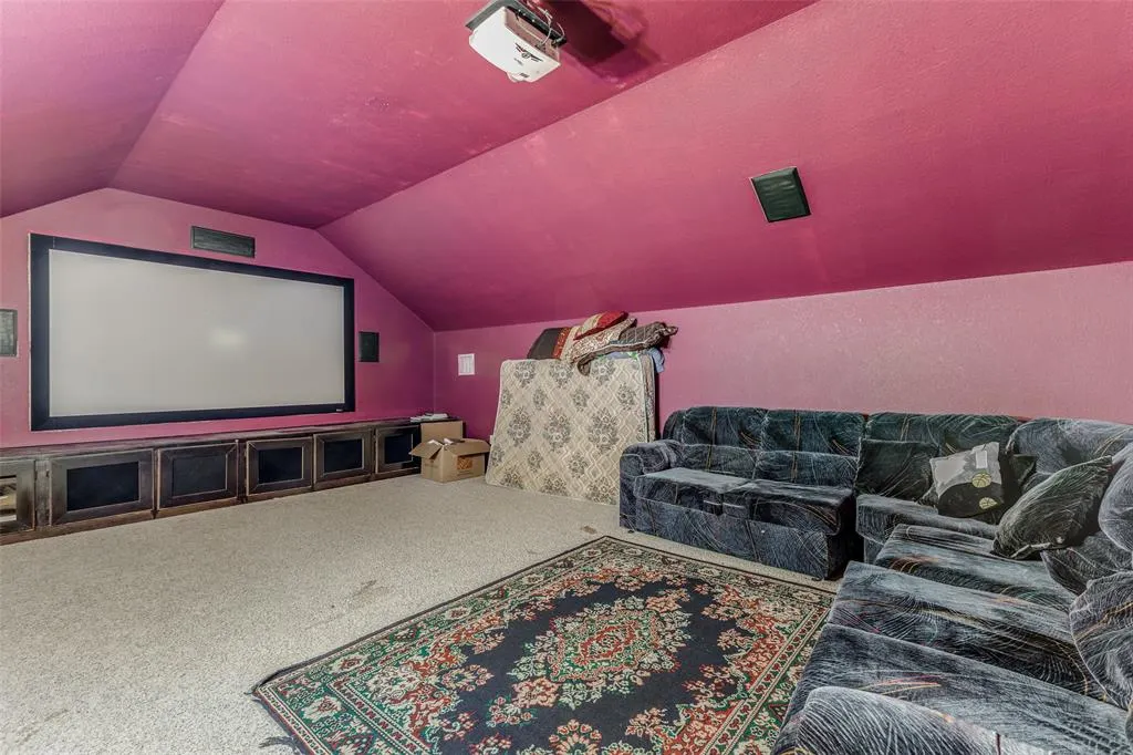 2245 Homestead Lane