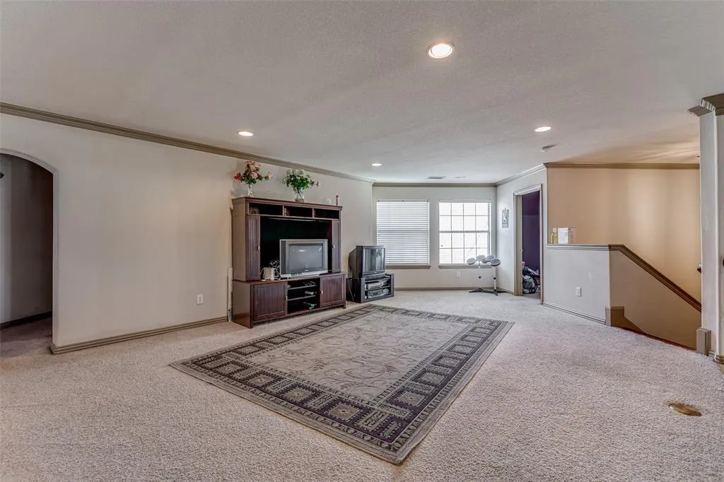 2245 Homestead Lane