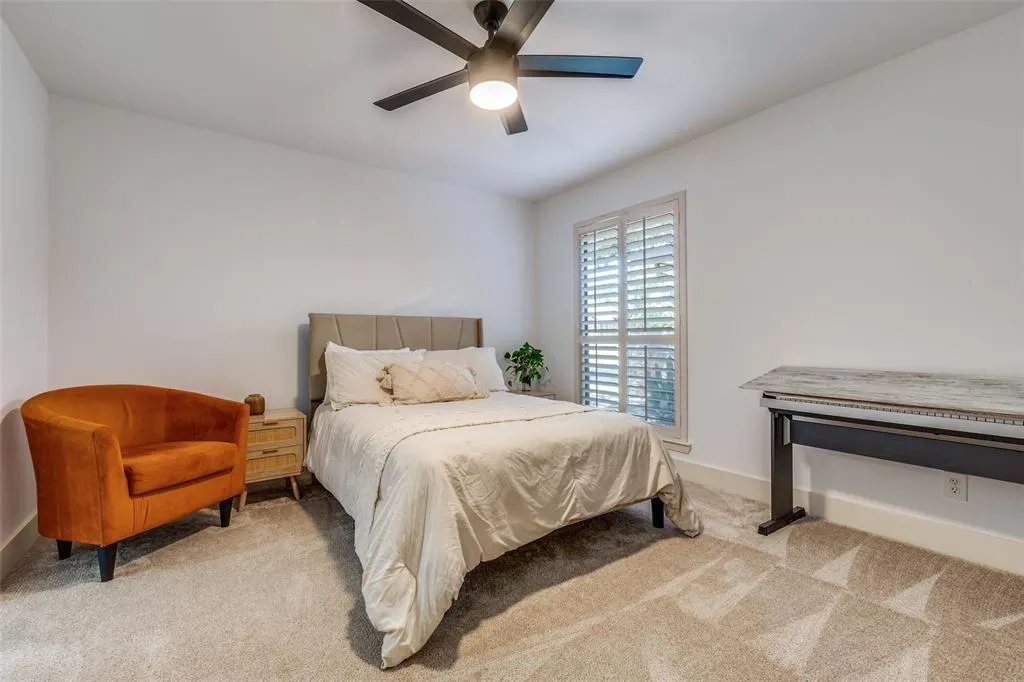 12125 Cross Creek Drive