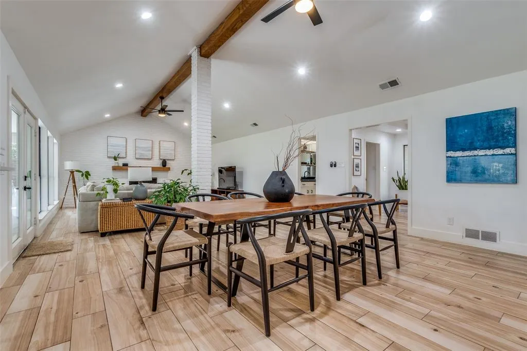 12125 Cross Creek Drive