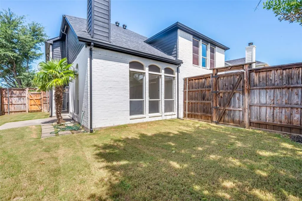 11202 Raveneaux Drive