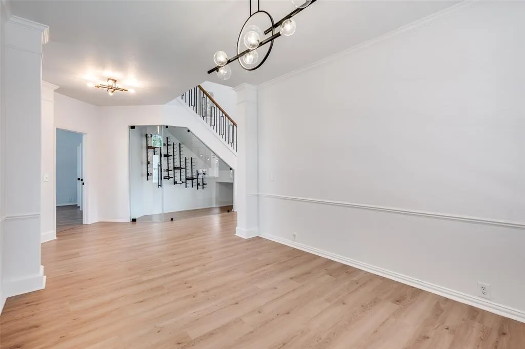 11202 Raveneaux Drive