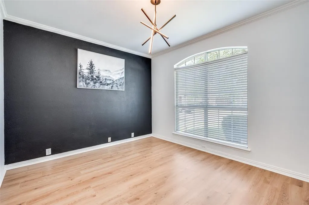 11202 Raveneaux Drive