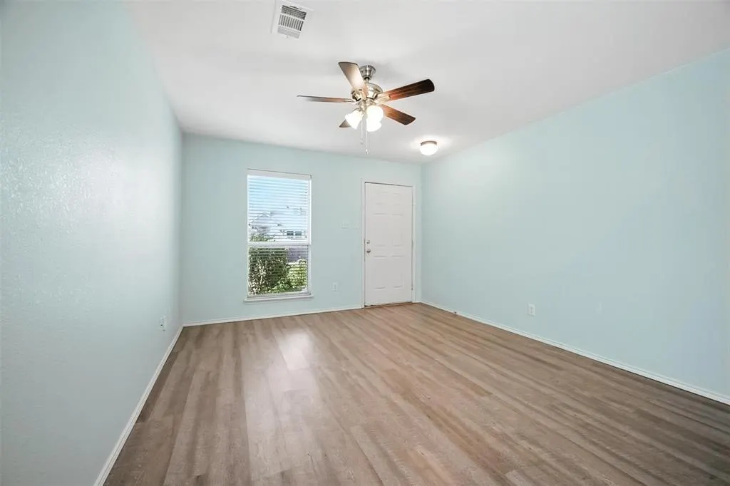 1782 Lago Vista