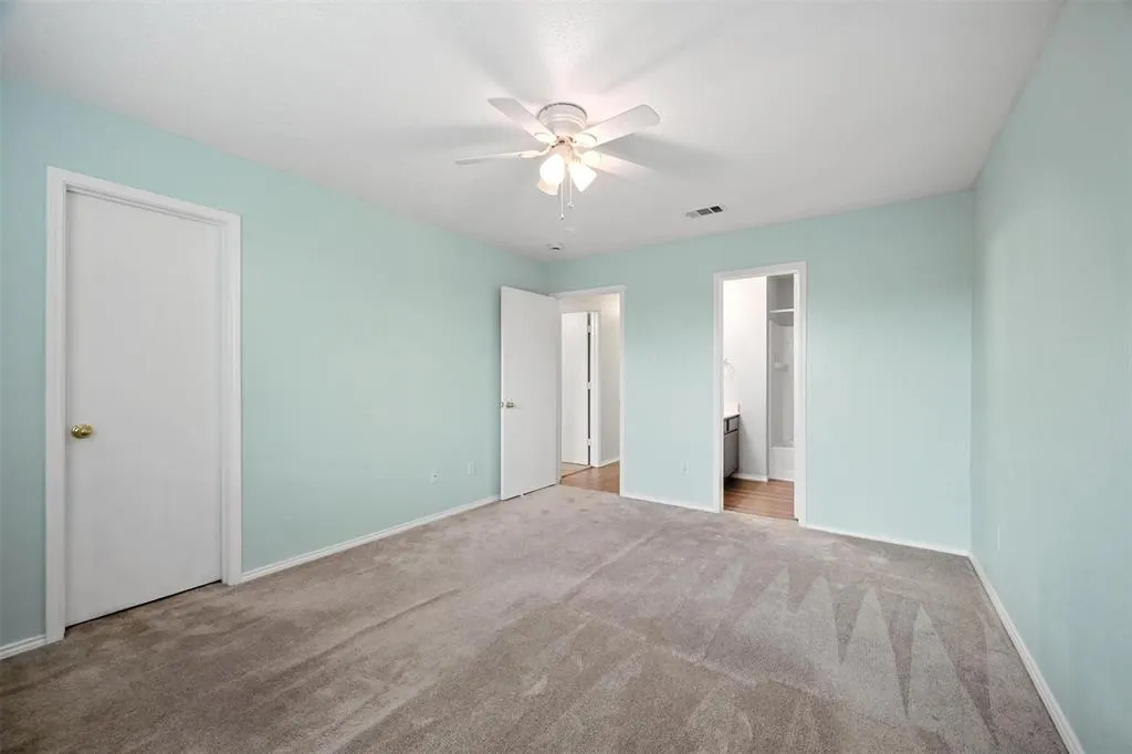1782 Lago Vista