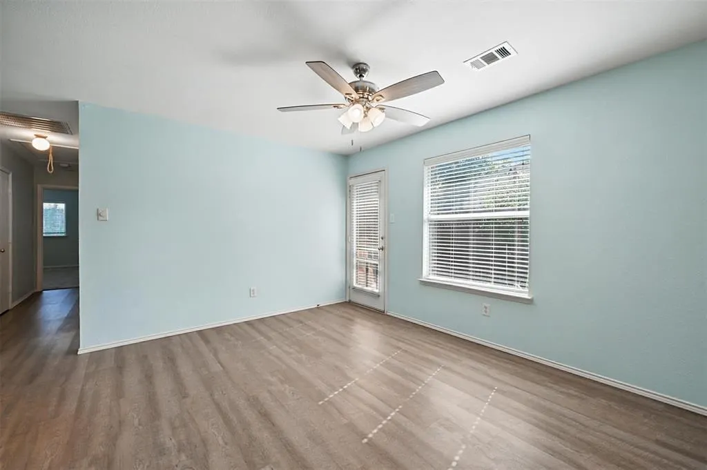 1782 Lago Vista