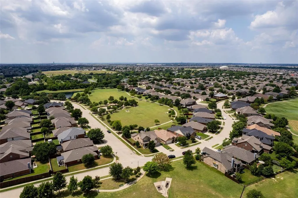 824 Golden Bear Lane