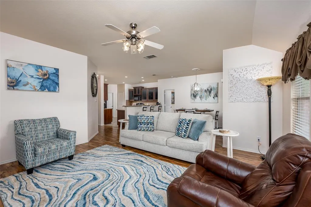 824 Golden Bear Lane